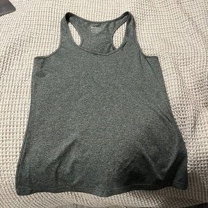 Prince woman’s workout tank top size large